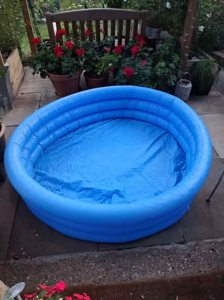Photo of free 5ft paddling pool (Debden IG10) #1