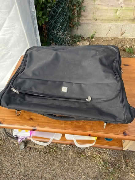 Photo of free Suit / dress carrier (Letchworth Sg6) #3