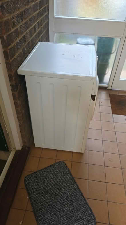 Photo of free Washing machine (Great bookham) #3