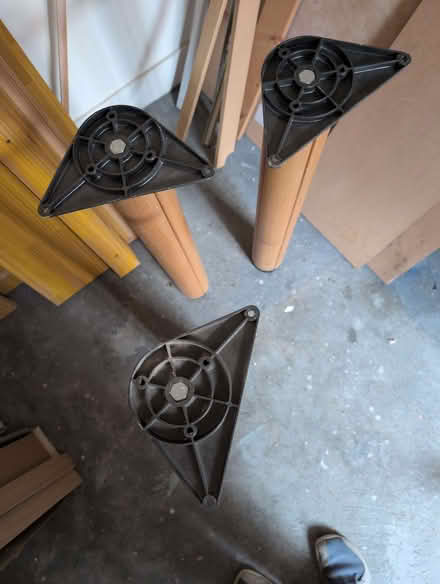 Photo of free Gieffe table legs 3 very solid (Millbank SW1P) #2