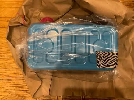 Photo of free Swiffer Mop and Go cloths (Crestview) #2