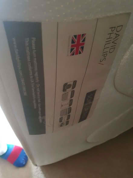 Photo of free 1x single & 1x King bed (Bog Gate TW10) #2