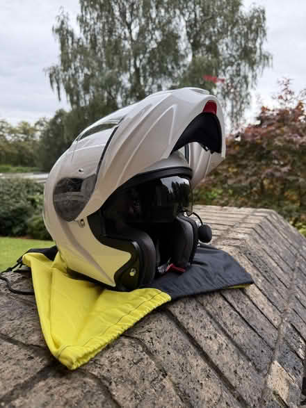 Photo of free Motorcycle Helmet (Pollokshields G41) #3
