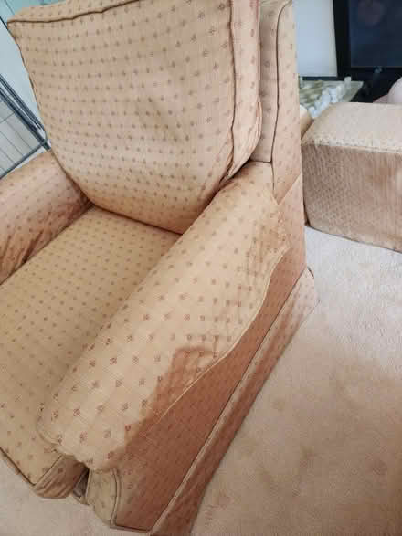 Photo of free Sofa (UB5) #1