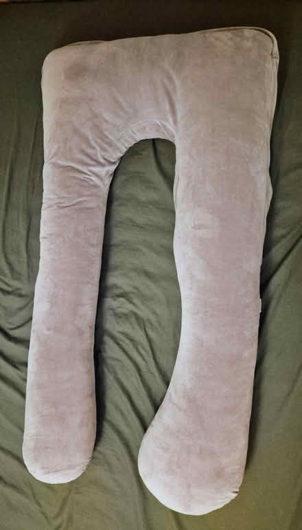 Photo of free Nuliie Pregnancy Pillow (Woking GU21) #1
