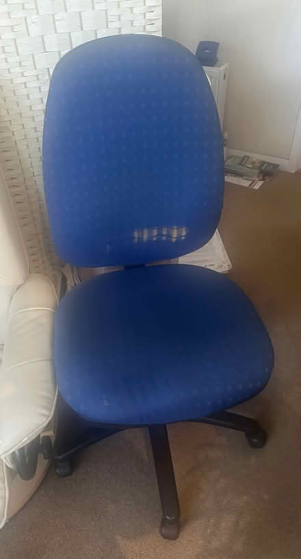 Photo of free Office Chair - High backed, Blue (East Malling ME19) #1