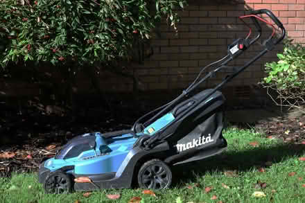 Photo of free Makita 18V lawn mower (Scotforth LA1) #1