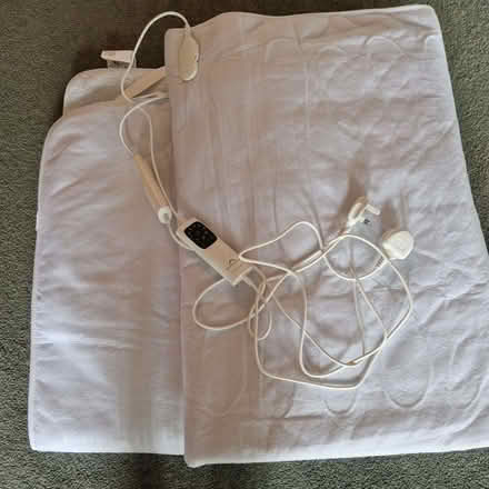 Photo of free Double Electric Blanket (Barnes SW13) #1