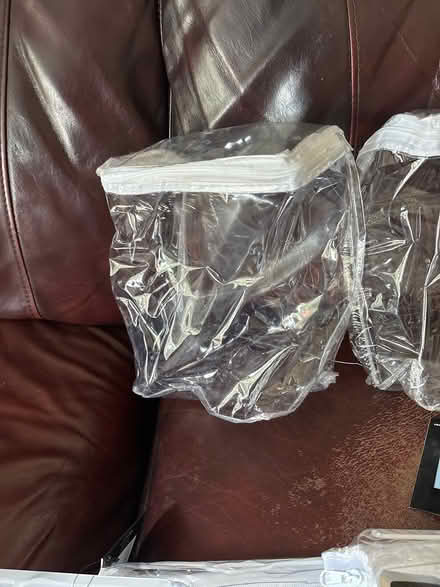 Photo of free 9 zippered plastic bags (Streetsville) #2