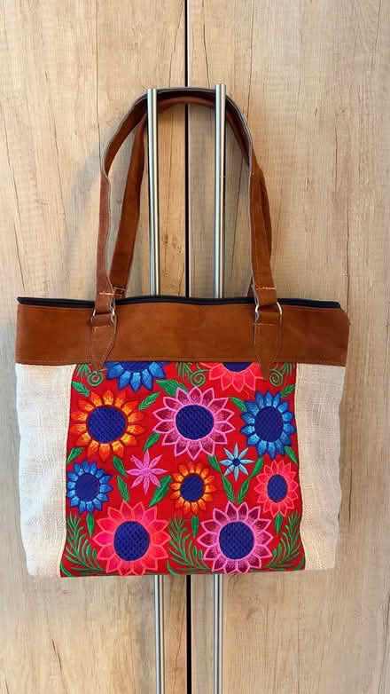 Photo of free Tote bag embroidered (Surrey Quays SE16) #1