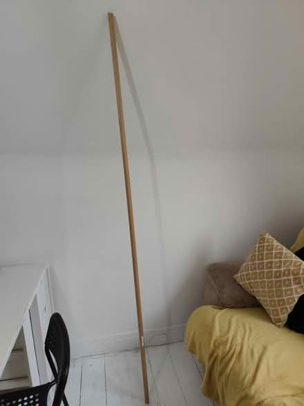 Photo of free Wooden pole (Streatham hill SW16) #1