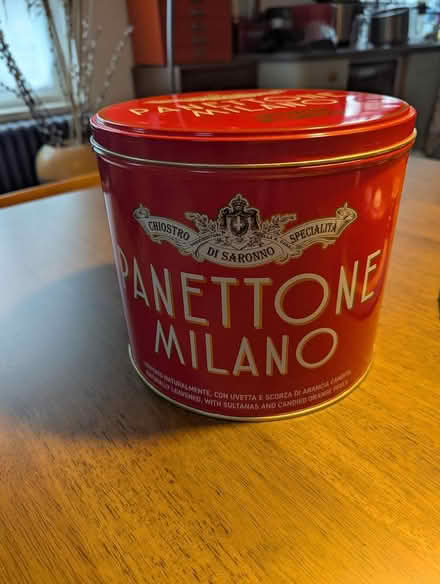 Photo of free Panettone Tin (empty) (Baldock SG7) #1