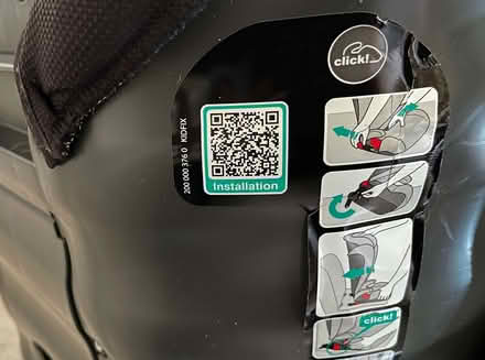 Photo of free Child's Britax Car Seat (Lower Walmer CT14) #3