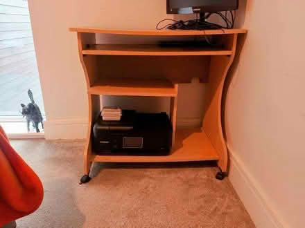 Photo of free Desk (Green Park RG2) #1