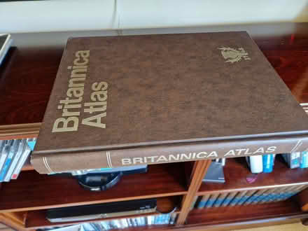Photo of free Encyclopaedia Britannica (West Challow OX12) #3