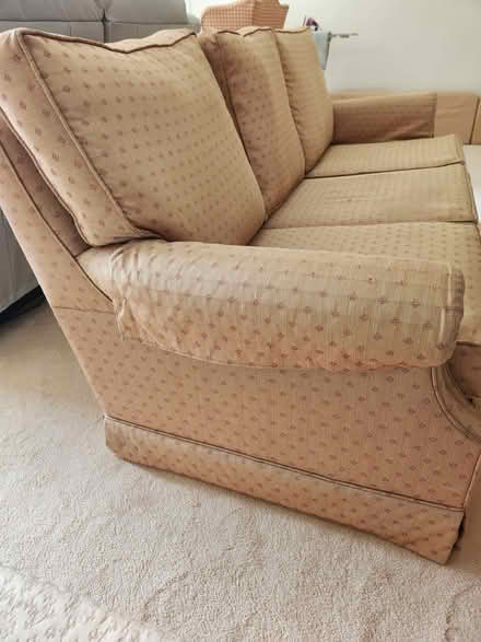 Photo of free Sofa (UB5) #2