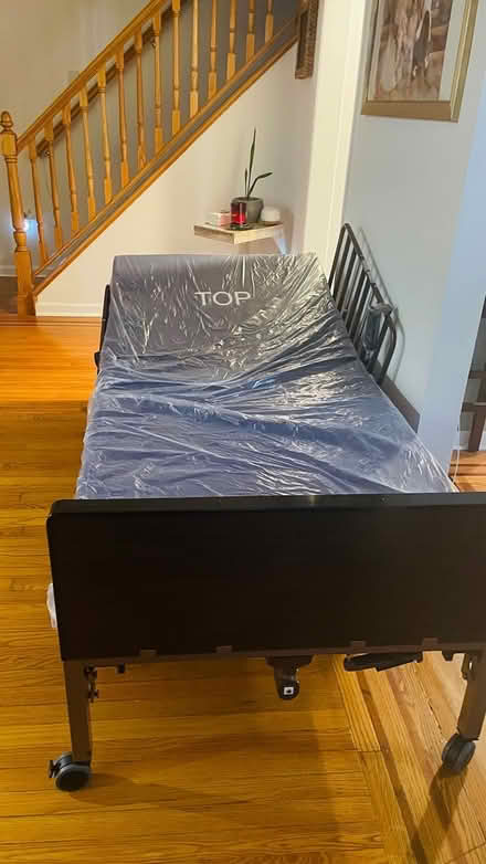 Photo of free Electric Hospital Bed (Pickup Only) (Teaneck NJ) #1
