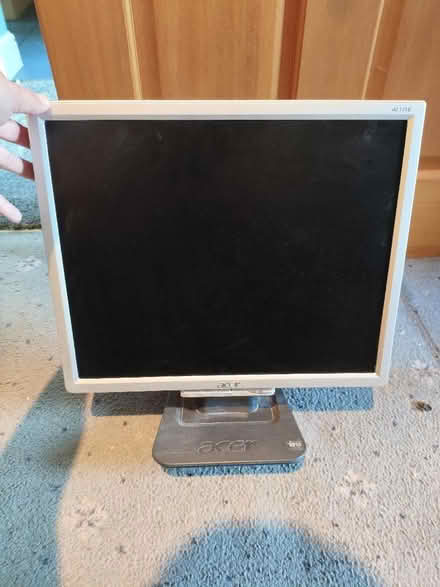 Photo of free Acer 17 inch computer monitor (Nether Kellet LA6) #2