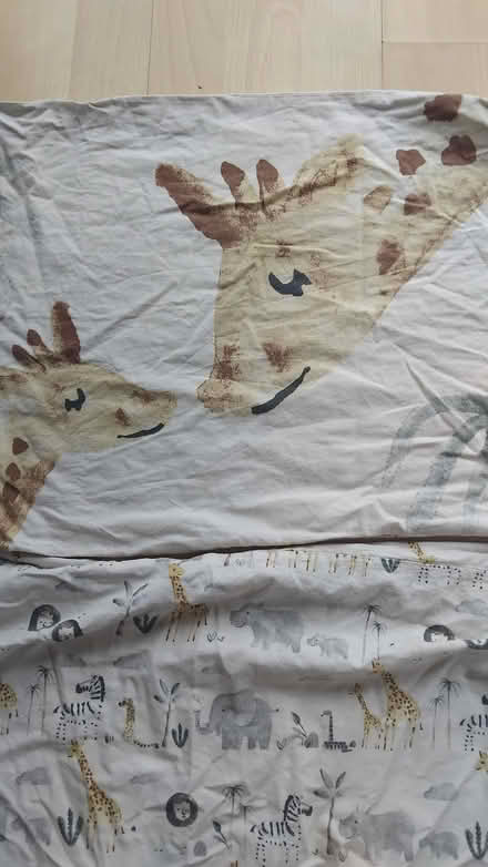 Photo of free Bed linen++++ (Scole IP21) #2