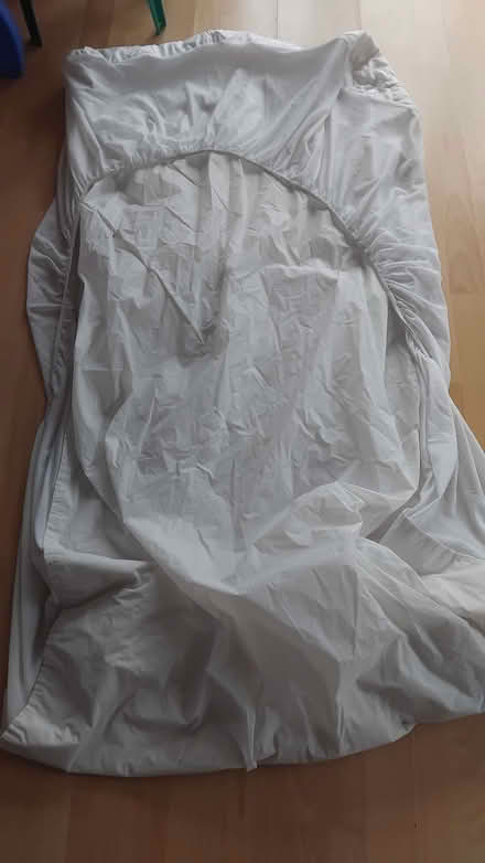Photo of free Bed linen++++ (Scole IP21) #4