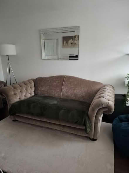 Photo of free Sofa's (Dartford DA1) #2