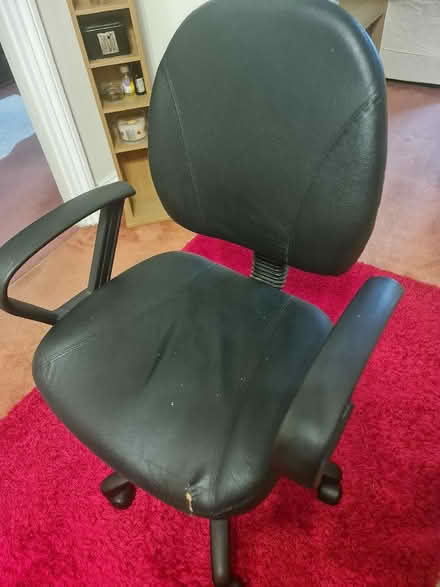 Photo of free Desk chair (Kingsway BA2) #1