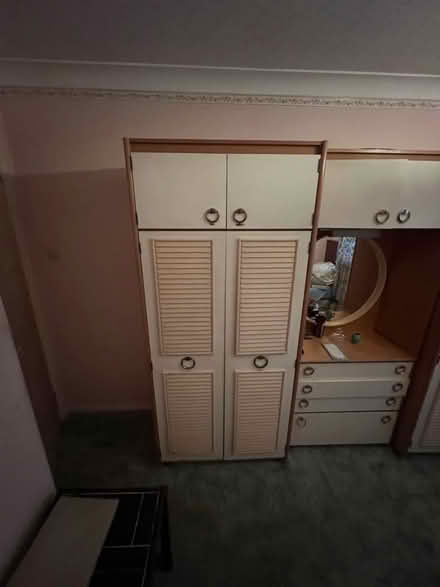 Photo of free triple wardrobes (Botley OX2) #2