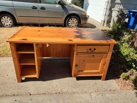 Photo of free Desk (Sacramento) #1