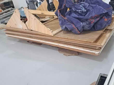 Photo of free plywood ailable (E14 popular) #1