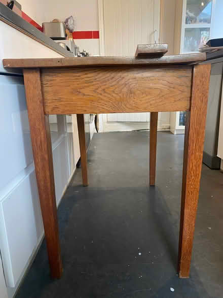 Photo of free Nice small table (Totterdown BS3) #2
