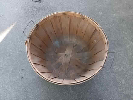 Photo of free Bushel Basket (Woodridge) #1