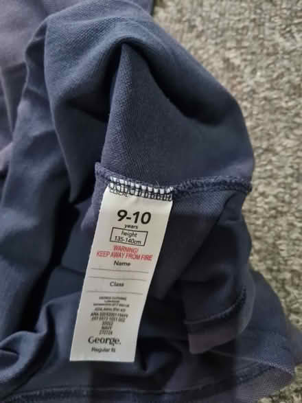 Photo of free Navy school polo tops & 1 jumper (NG15) #3