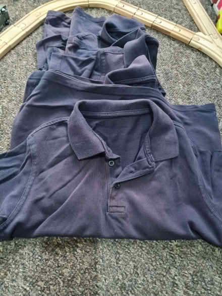 Photo of free Navy school polo tops & 1 jumper (NG15) #2