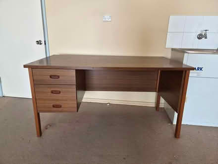 Photo of free Office furniture (Wallarah Road Gorokan) #3