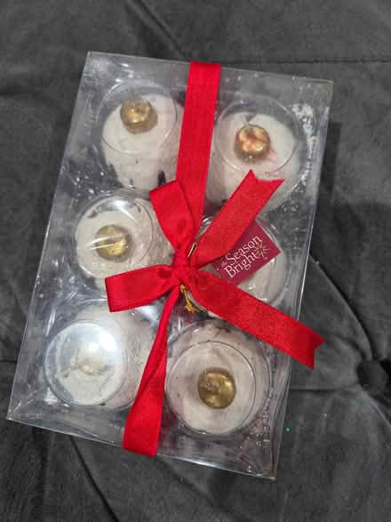 Photo of free Xmas candles (Bowie) #2