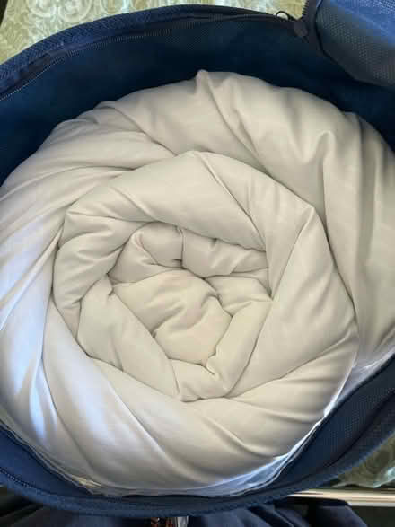 Photo of free Duvet double 13.5 tog winter (Cannonmills EH7) #2