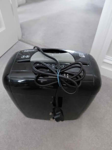 Photo of free Fellows Paper shredder (Southwater RH13) #2