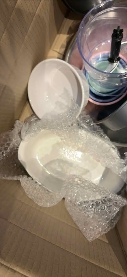 Photo of free Kitchen bowls and odds (Cheam SM2) #3
