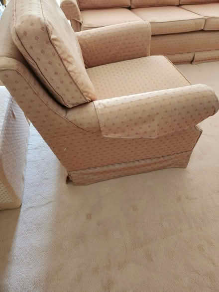 Photo of free Sofa (UB5) #3