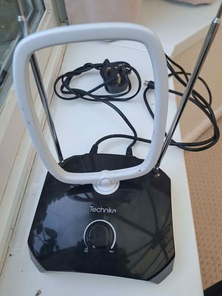 Photo of free Indoors TV antenna booster ta46ss10 (Milber TQ12) #1