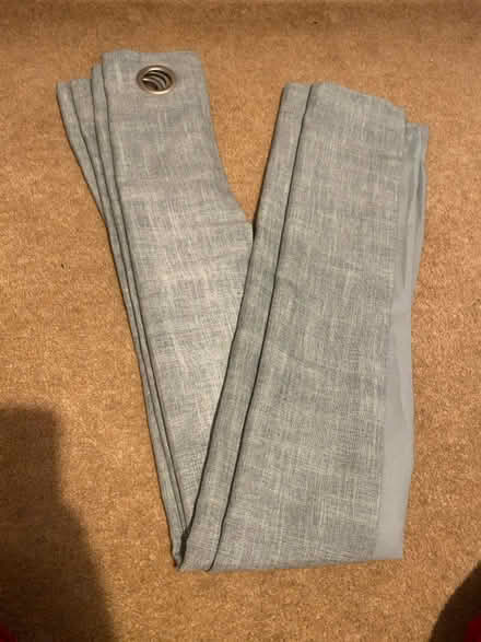 Photo of free 1 curtain (Olivers Battery) #2