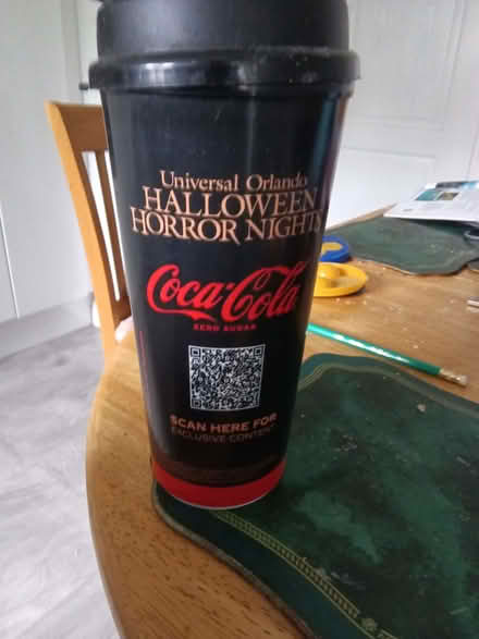 Photo of free Large Universal Studios Mug with lid (Waterlooville PO8) #1