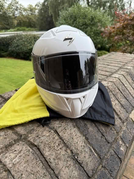 Photo of free Motorcycle Helmet (Pollokshields G41) #1