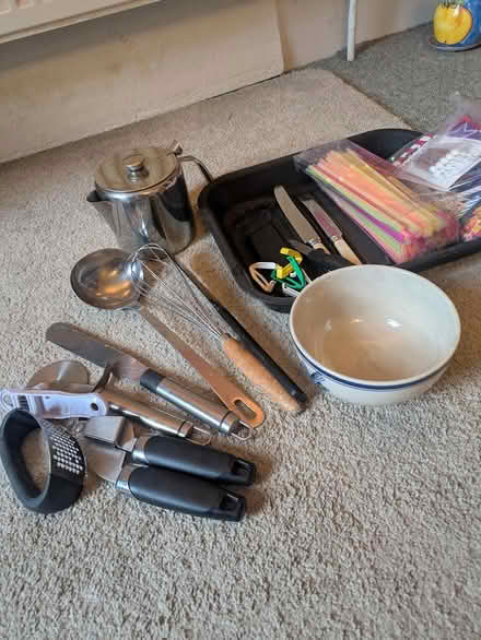 Photo of free Kitchen bits and bobs (Grantham) #1