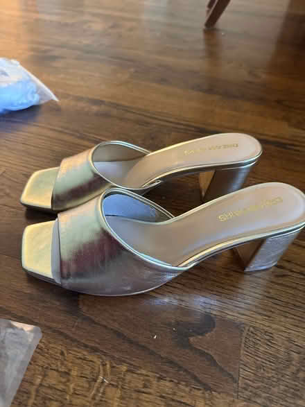Photo of free Brand new gold block heels 9.5 (19803) #2