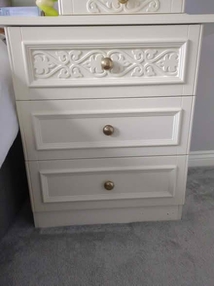 Photo of free Cream chest of 3 drawers (Abbeymead GL4) #1