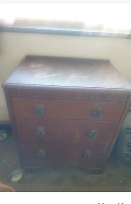 Photo of free chest of drawers (Sandon CM2) #1