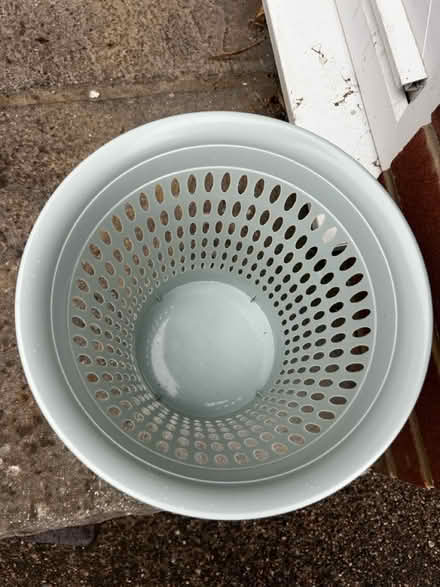 Photo of free Bin - waste paper/bedroom etc (Elvin Crescent BN2) #2