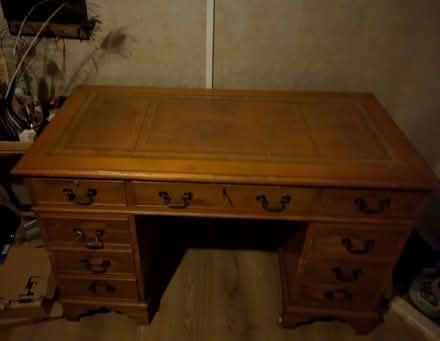 Photo of free Desk (Bn42 4DR) #1