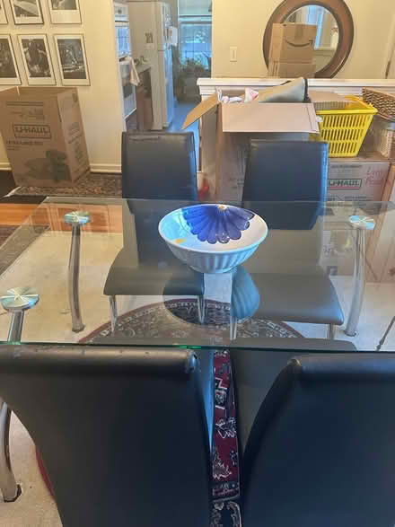 Photo of free Dining room table and chairs (crystal lake pingree station) #2